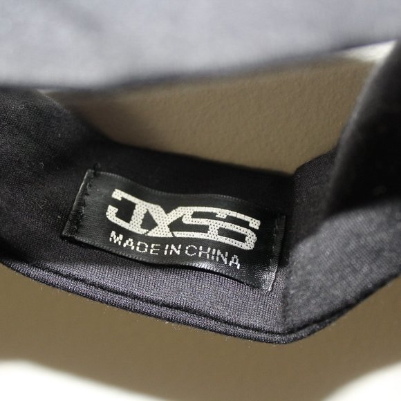 Black Cross Crop Top - Picture 3 of 4